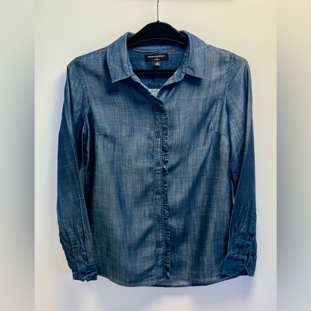 Banana Republic Button Down Jean Shirt